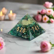 Green Jade Zibu Symbol Pyramid